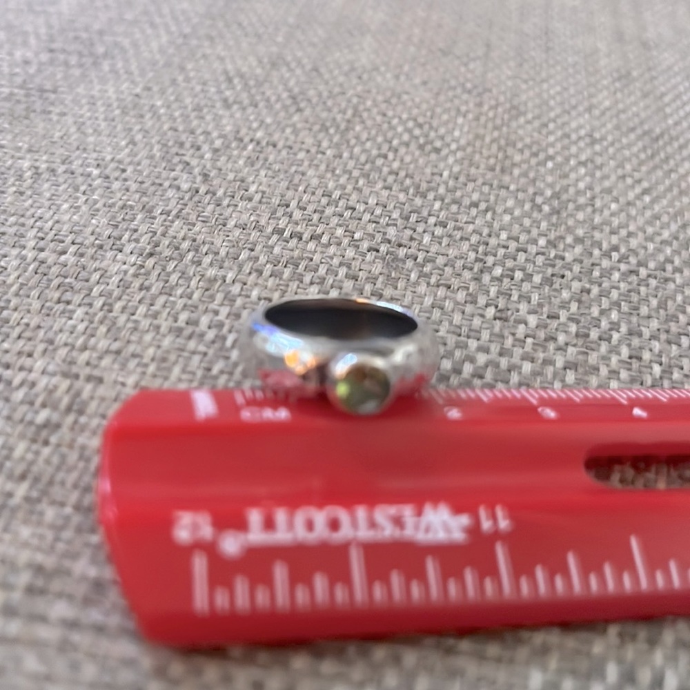 Genuine .925 Silver & Peridot Silpada Ring